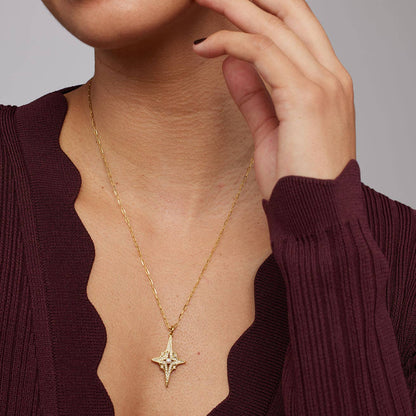 Starry Ovation Necklace