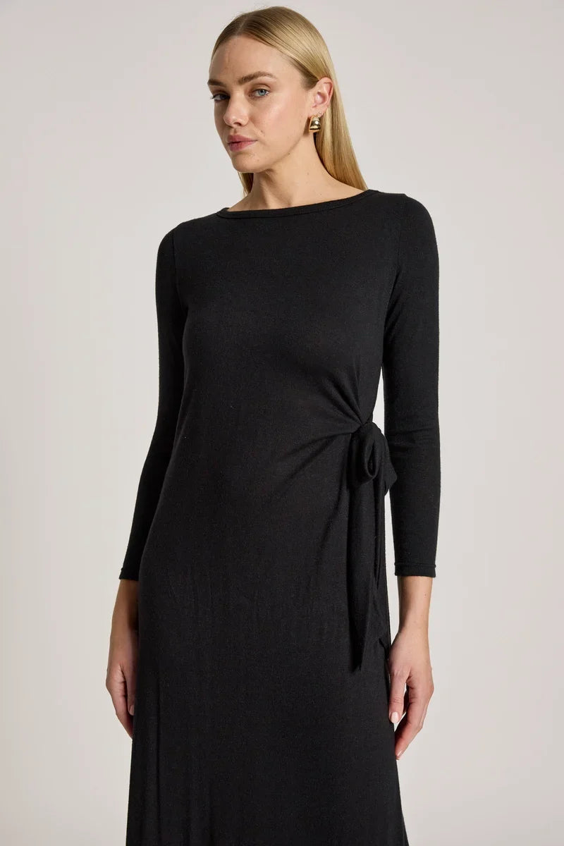 Aria side tie maxi dress Eb & Ive in black