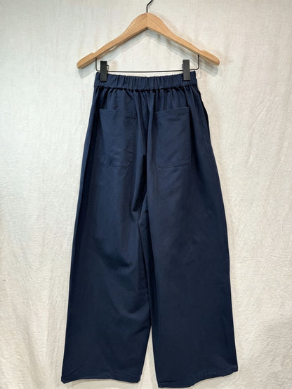 Wide cotton trouser in Navy