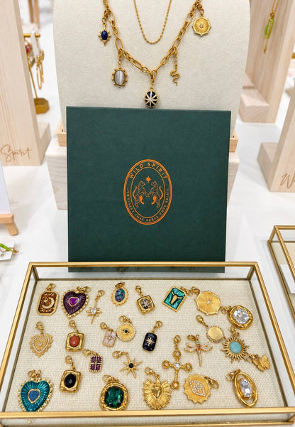 Chunky Charm Necklace & Hook Charms: Chunky Necklace